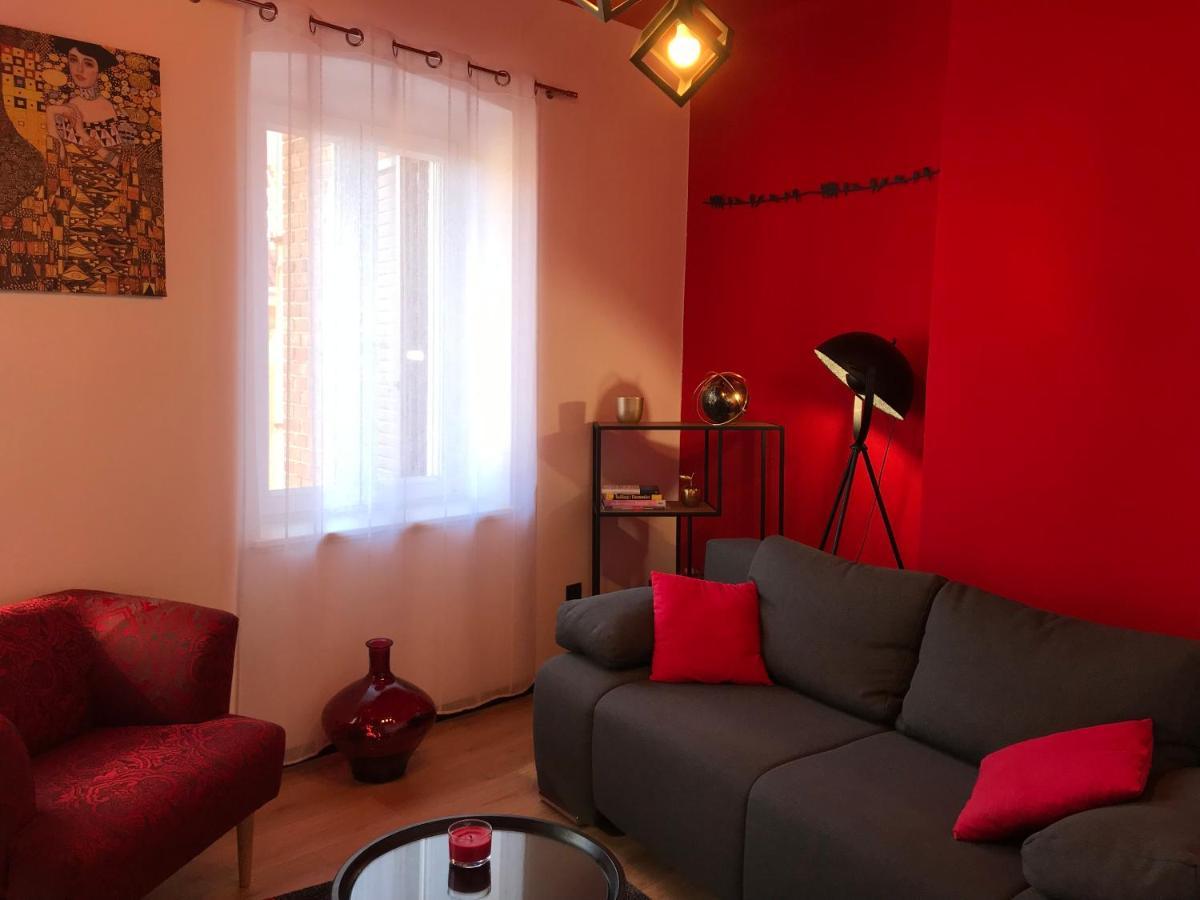 Apartments Colors Of Rijeka - Red Екстер'єр фото